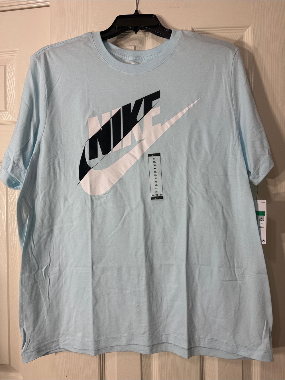 NIKE Air SPTCAS MEN’s Active Shirt - Size XL